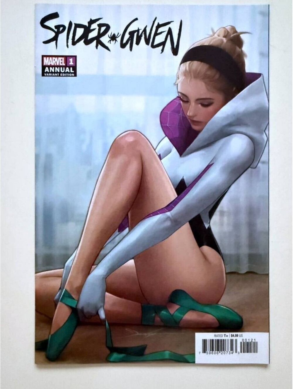 SPIDER-GWEN ANNUAL #1 NM (2023) Jeehyung Lee Ballet variant | Mylar Bag + Gemini